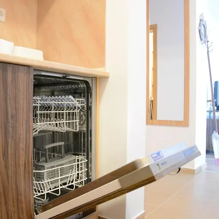 Διαμέρισμα Amazing Sea *